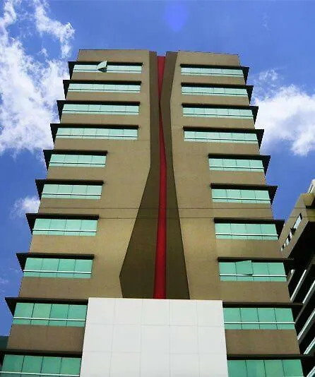 Hotel Torre Del Sol I By Paula Jaramillo Guayaquil 0*,  Ekvádor